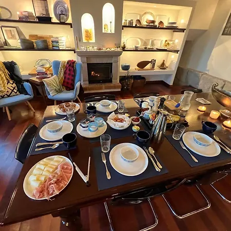 Bed & Breakfast The Quixote House 3*