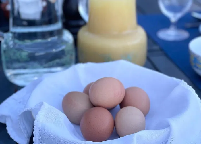 The Quixote House 3*